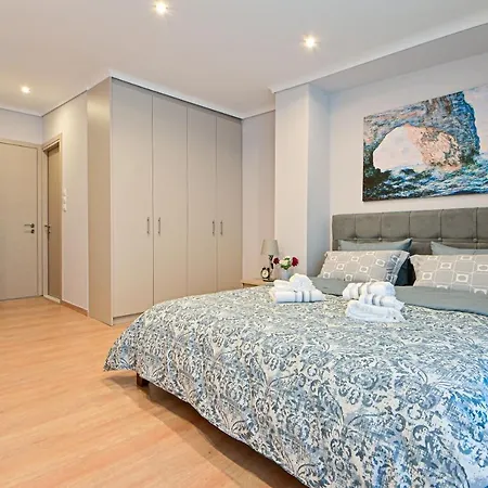 Charming With A Sea View Terrace Piraeus